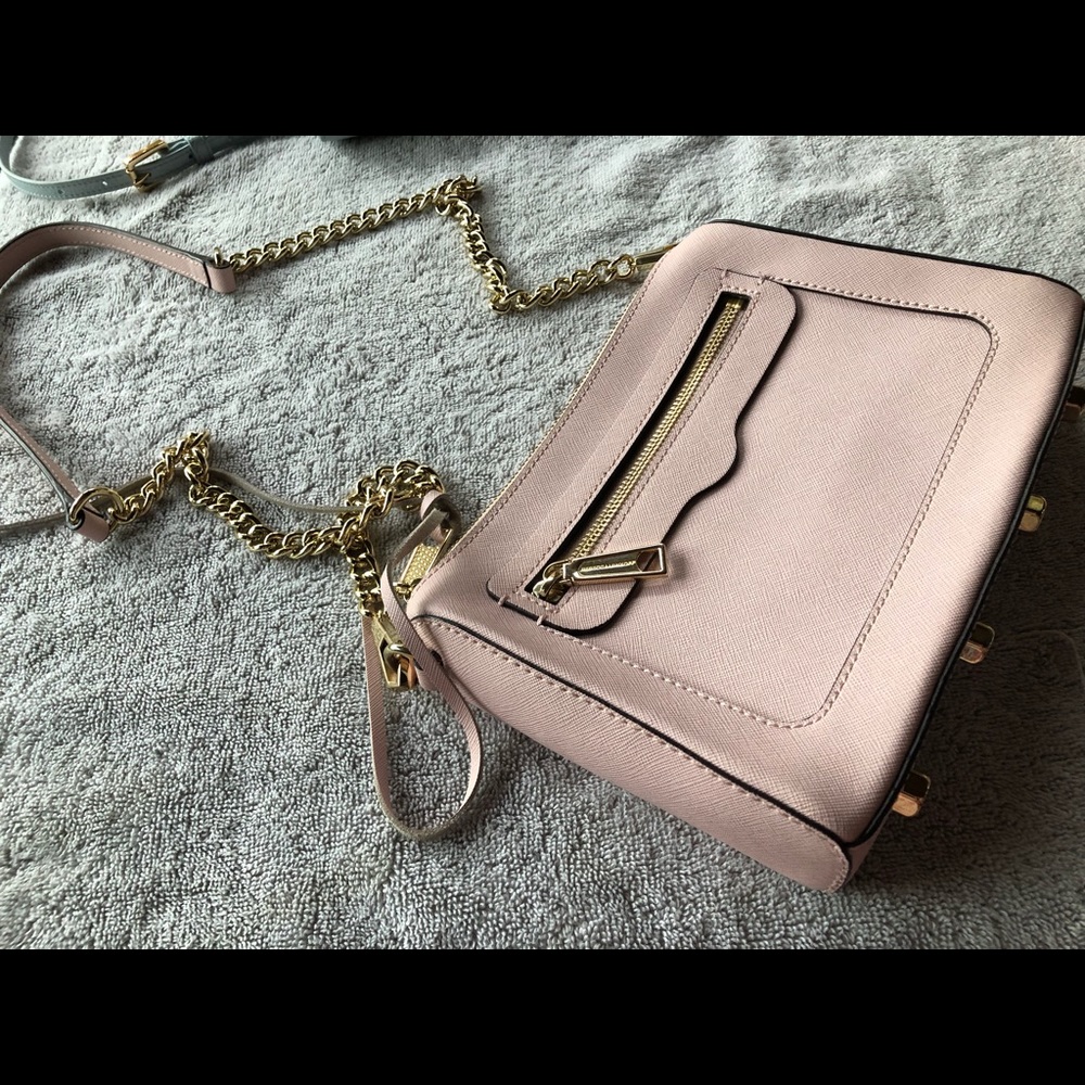🎉SALE 🎉 Rebecca Minkoff Avery Crossbody